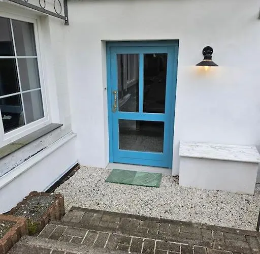 Appartement Laendlich Am Bach, Doppelbett Und 2 Einzel