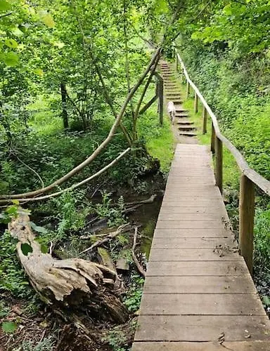 Appartement Laendlich Am Bach, Doppelbett Und 2 Einzel *