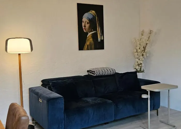 Laendlich Am Bach, Doppelbett Und 2 Einzel Mendig